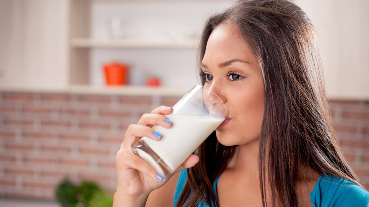 Uống ít nhất 2 ly sữa mỗi ngày có thể làm giảm nguy cơ mắc bệnh tiểu đường và huyết áp cao